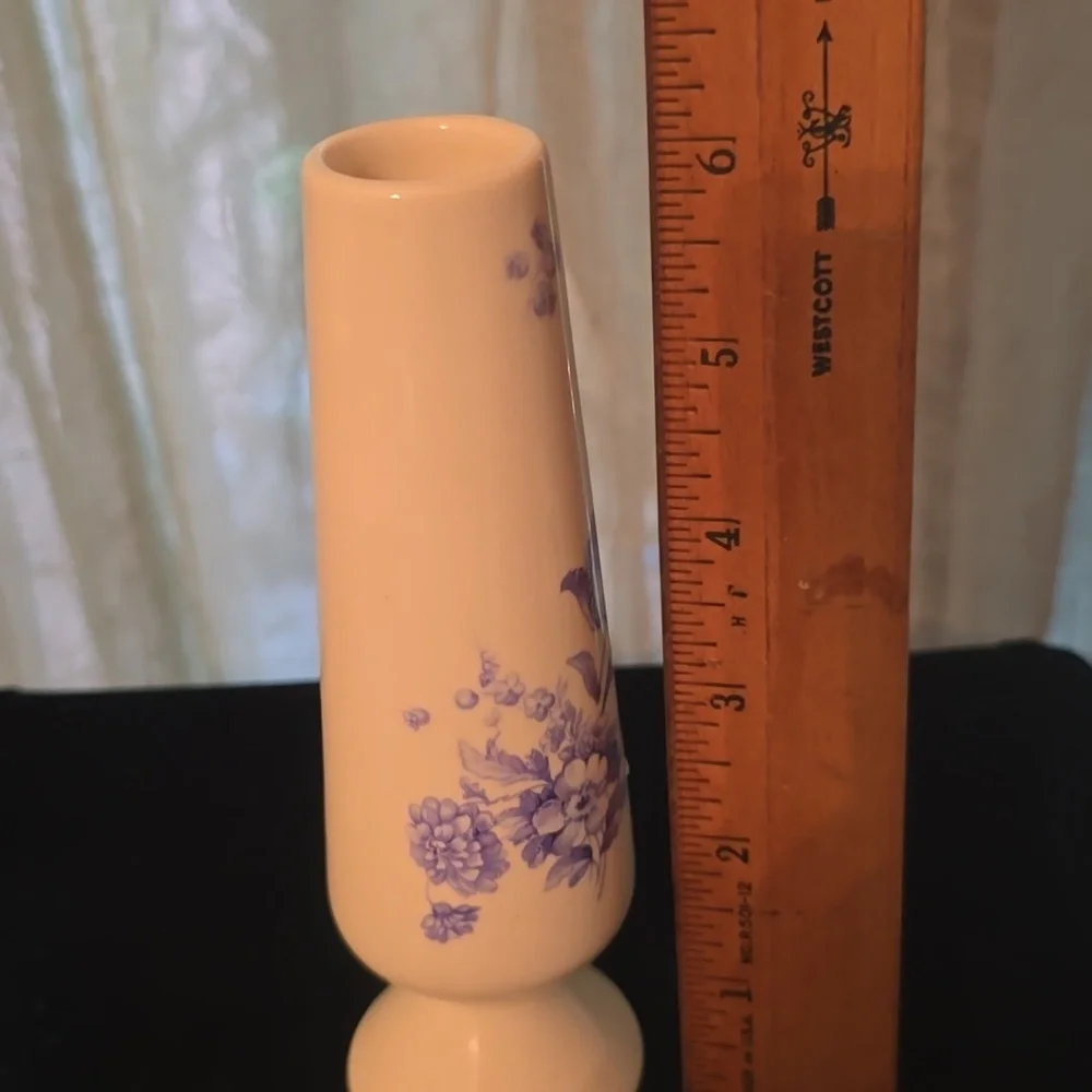 Thin vase blue rose on front Vintage Mid 1980s‎ 6 Inches Tall